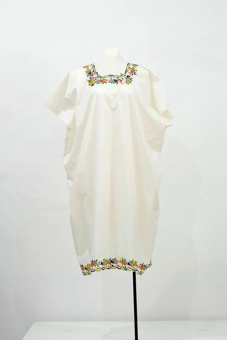 Hipil antiguo de mujer (probablemente de Mérida)