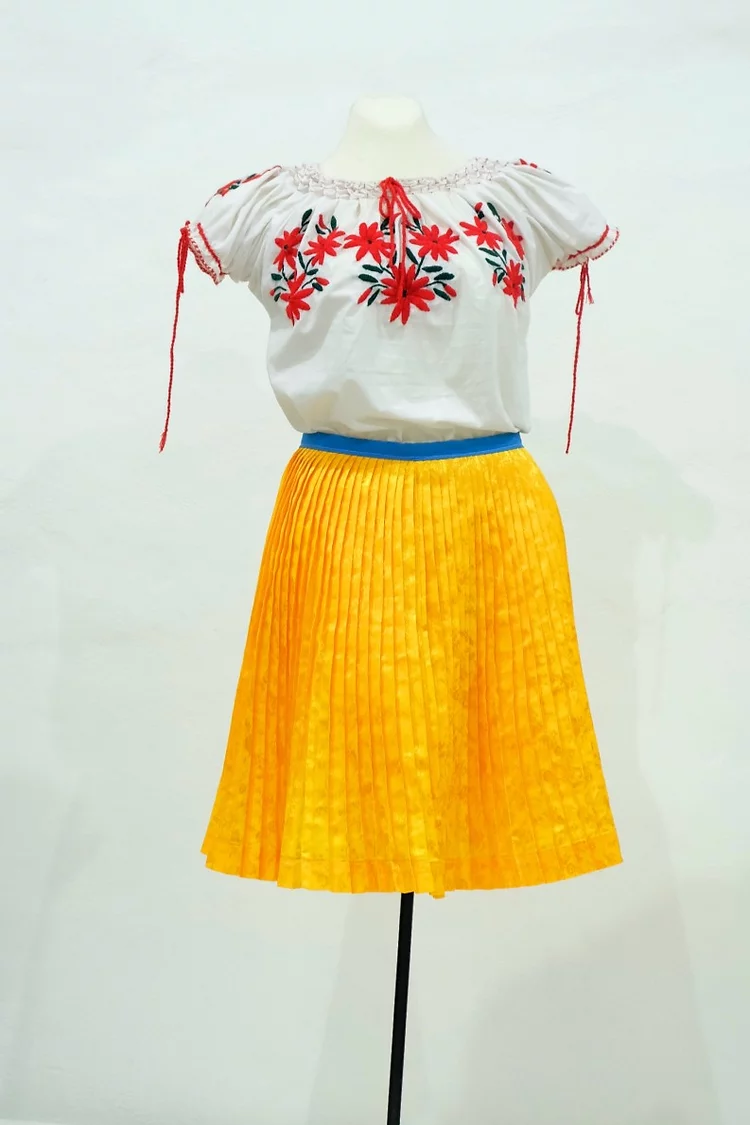 Traje de uso cotidiano de mujer de Tepozonalco