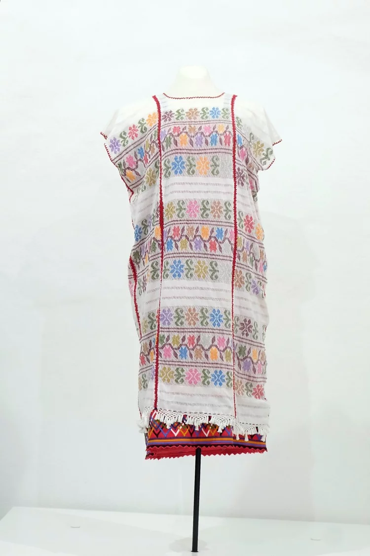 Conjunto de mujer de Xochistlahuaca