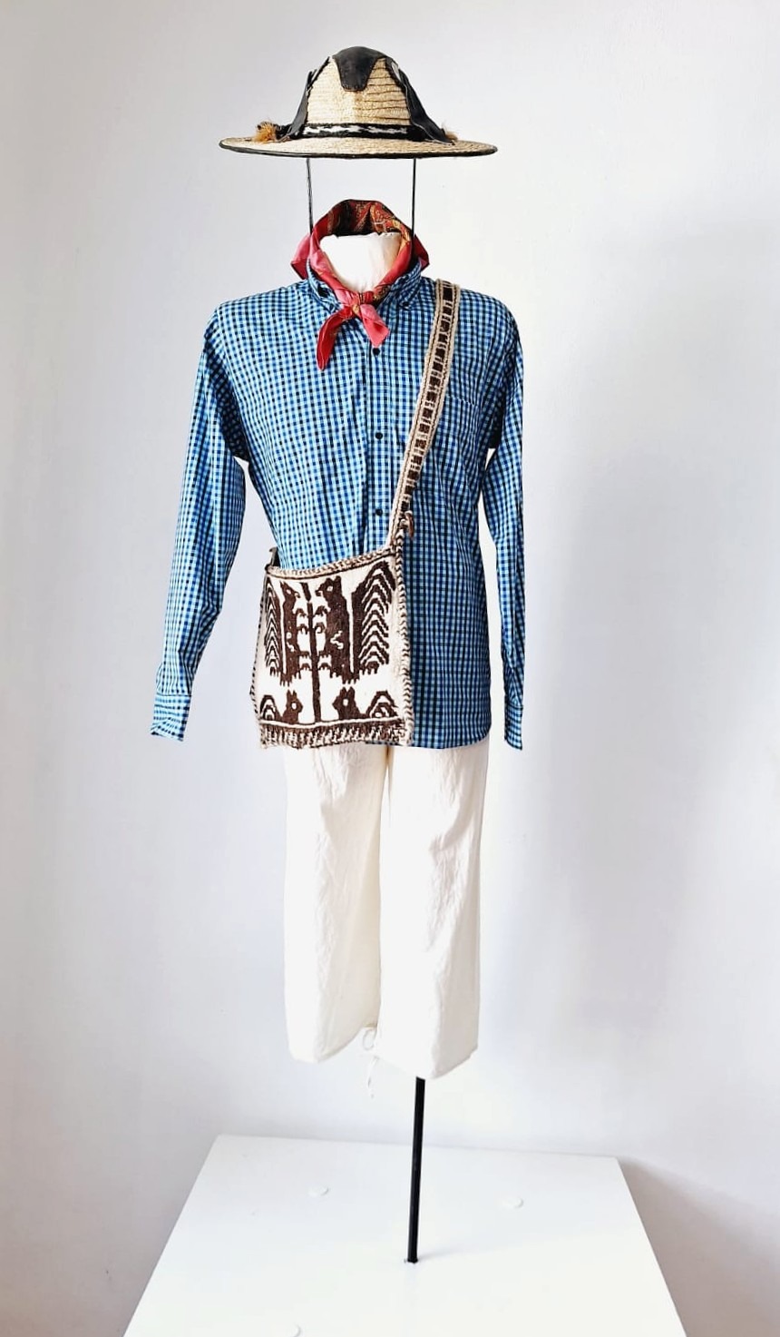 Conjunto de hombre de Jesus María
